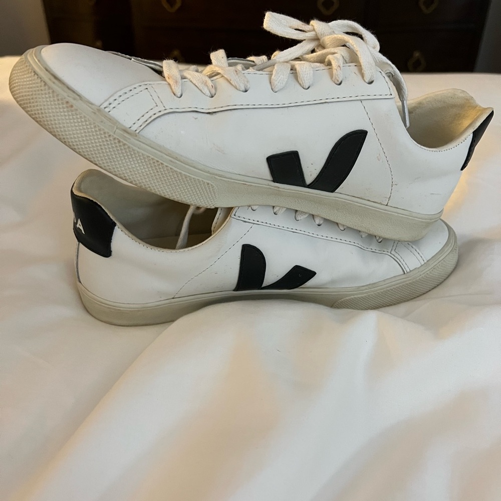 Veja Sneakers